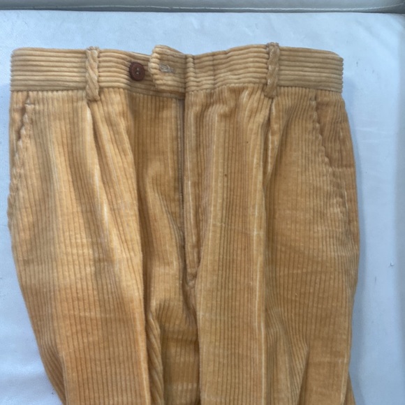 Vintage three-piece corduroy suit - Picture 8 of 16